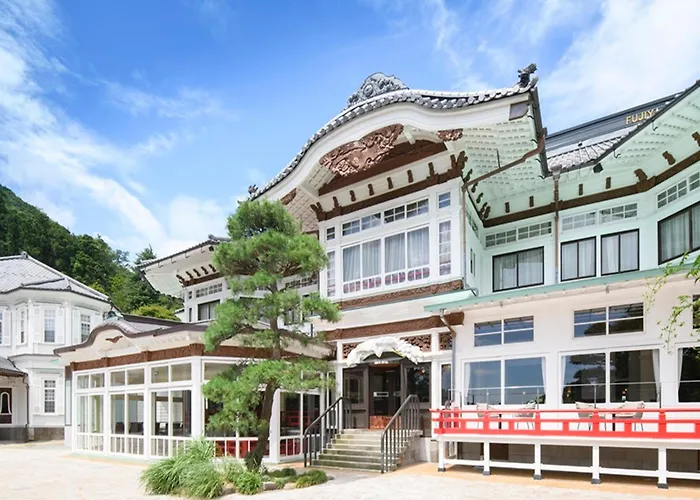富士屋飯店